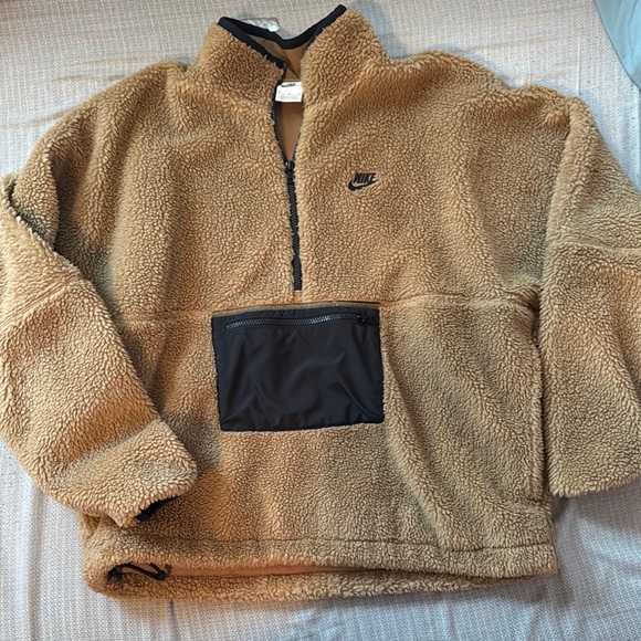 Nike Tan Sherpa Pullover - Picture 1 of 1